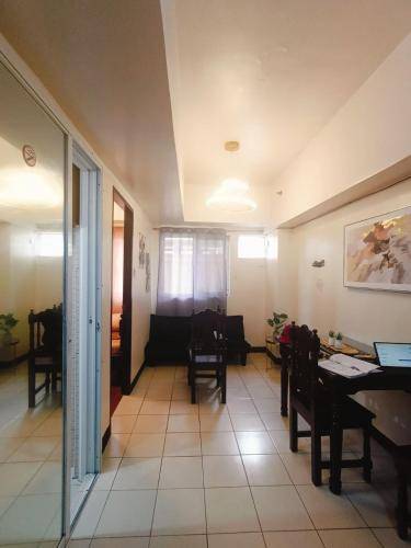 Serviced apartment with garden — photo 2