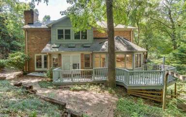 House  Easley