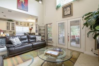 House  Regency Park