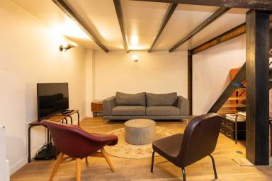 Family-friendly pleasant holiday apartment with terrace | Close to Place Bellecour