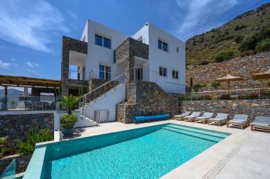 Villa Neapoli
