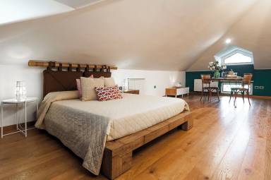 Attraente bed & breakfast con terrazza e giardino