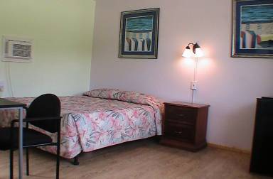 Motel Golden Hills Of Deland