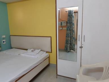 Privé kamer Vijaipur Colony