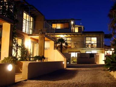 Serviced apartment Waiheke Island