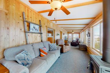 Airbnb  Polson