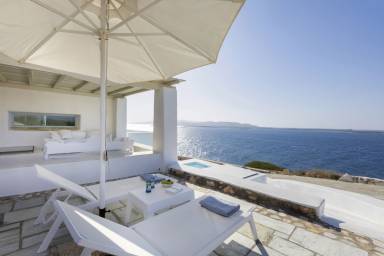Villa Paros