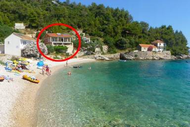 Apartament Gdinj