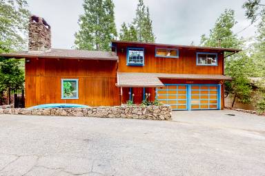 Airbnb  Bass Lake