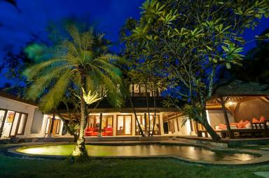 Villa  Kuta