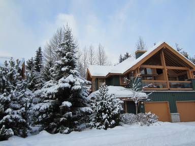 Airbnb  Whistler