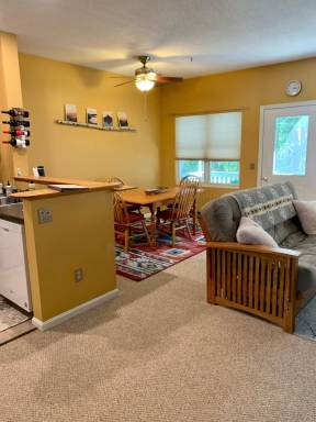 Condo  Greenwood