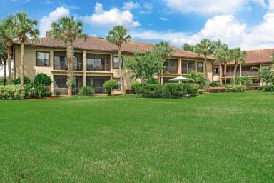 Condo  Poinciana