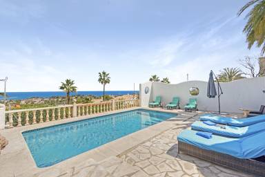 280 m² Villa