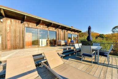 House Menemsha