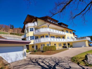 Ferienwohnung "Deluxe Ferienwohnung Schwarzwald, 8 Personen, 140 qm, Haus Sonnenschein, 2 Balkone"