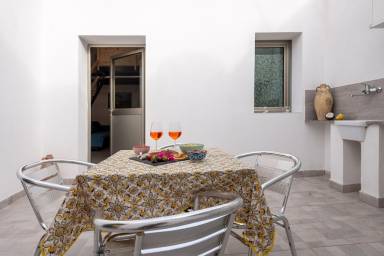 Casa Menfi