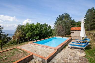 Casale  Poppi