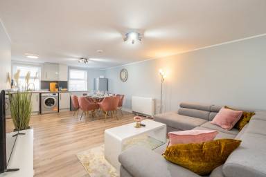 Apartment Andover