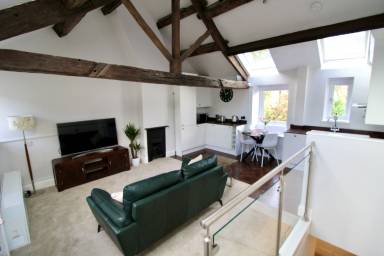 Cottage Primrose Hill