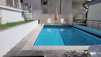 Huis 161 m²