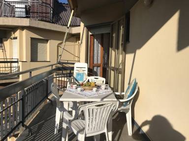 Ferienwohnung für 4 Personen ca. 69 m² in Pietra Ligure, Italienische Riviera (Palmenriviera)