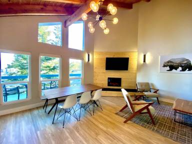 Condo Stateline