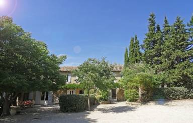 House Balcony/Patio Cucuron