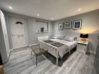 Apartment  Luton