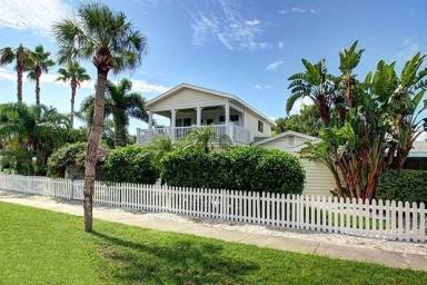 House Palm Harbor