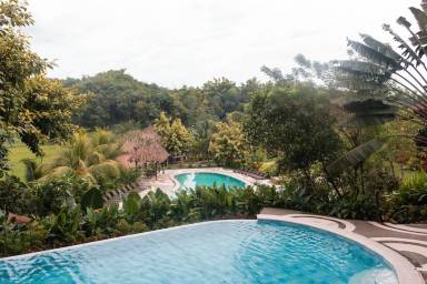 Resort  Badiangan