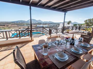 Villa Kitchen Teguise