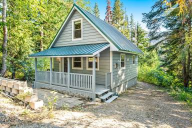 House  Snoqualmie Pass