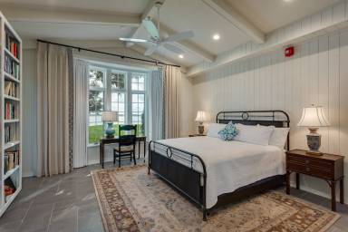 Grand Room Suite 6