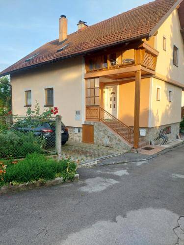 Apartma Lipoglav