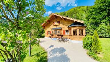 75 m² Ferienhaus für 6 Gäste mit Hund in Walchsee, Tirol