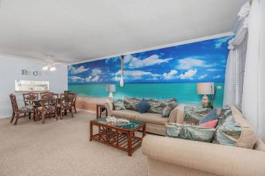 Condo  Englewood