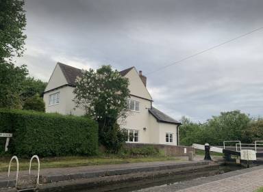 Cottage Stourbridge