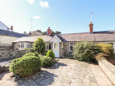 Cottage Rhyl