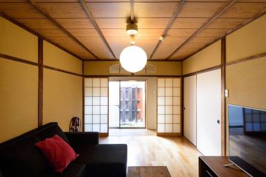 Airbnb  Kyoto