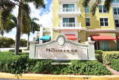 Condo Lake Worth