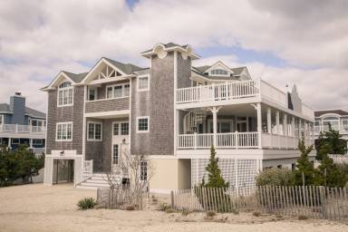 House Harvey Cedars