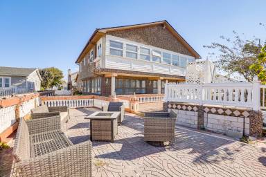 315 m² House