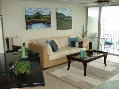Condo Laie
