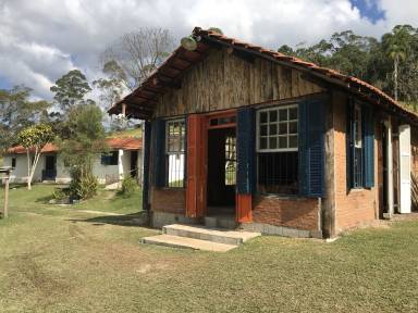 House Embu-Guaçu
