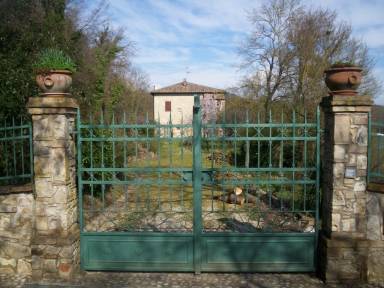 Casa Montecchio