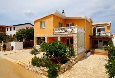 Etværelseslejlighed Terrasse/altan Vir