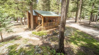 Cabin Vallecito Lake