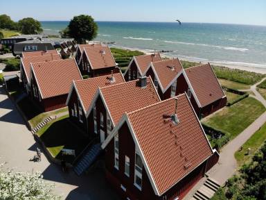 Gemütliches Ferienhaus in Schashagen mit Whirlpool, Sauna & Garten + Nah am Strand
