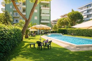 Wohnung mit Pool und Terrasse | Neben dem Strand | Hunde erlaubt